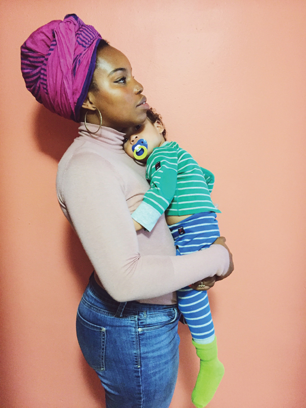 Latonya-peach-bacgroundk