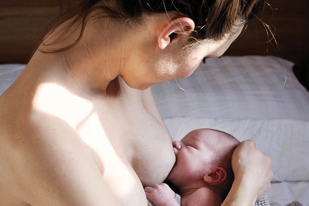 9 Breastfeeding Tips for New Moms – Perelel