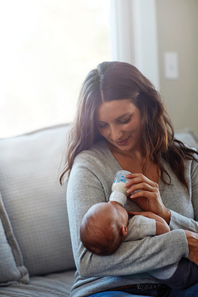bottle-feed-baby.jpg