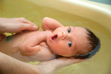 BabyInBathtub