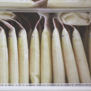 How to store breast milk