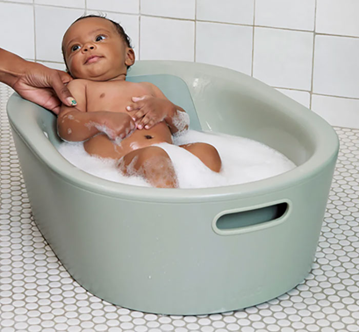 OXO Tot Splash & Store Bath Tub