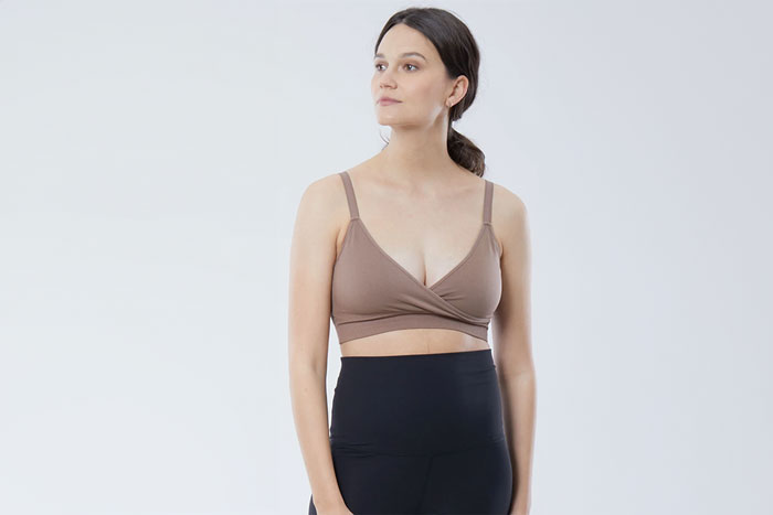 10 Postpartum Bras and Underwear To Help You Ease Into the “Fourth
